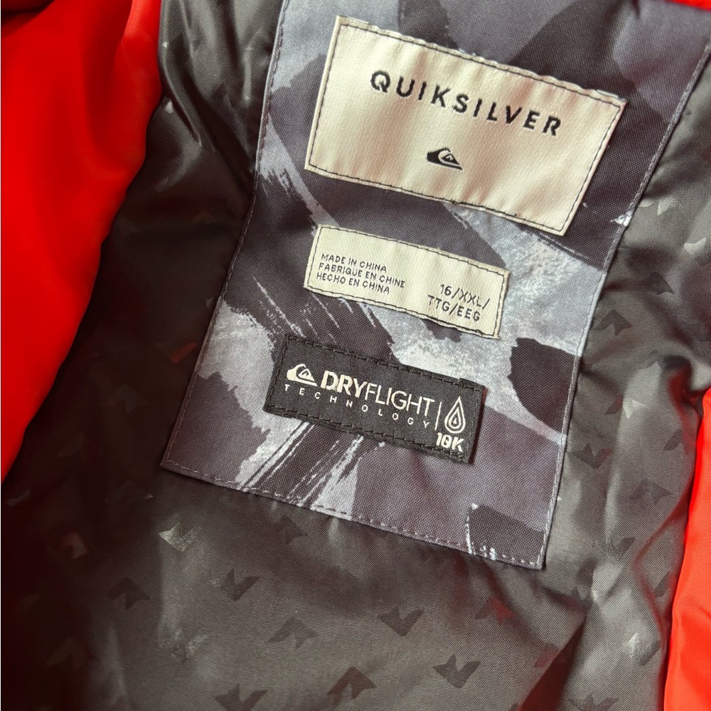 Quiksilver Jacket - Picture 4 of 8